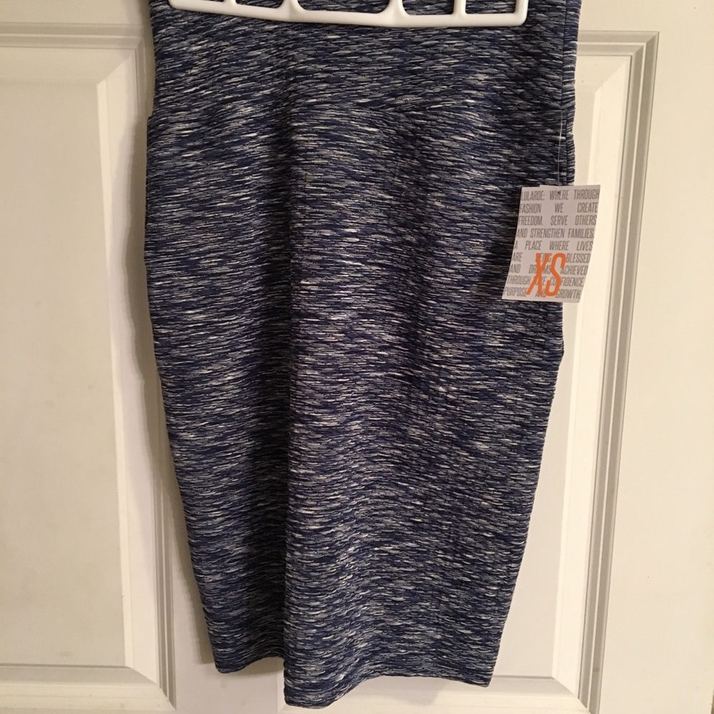 Lularoe Cassie XS